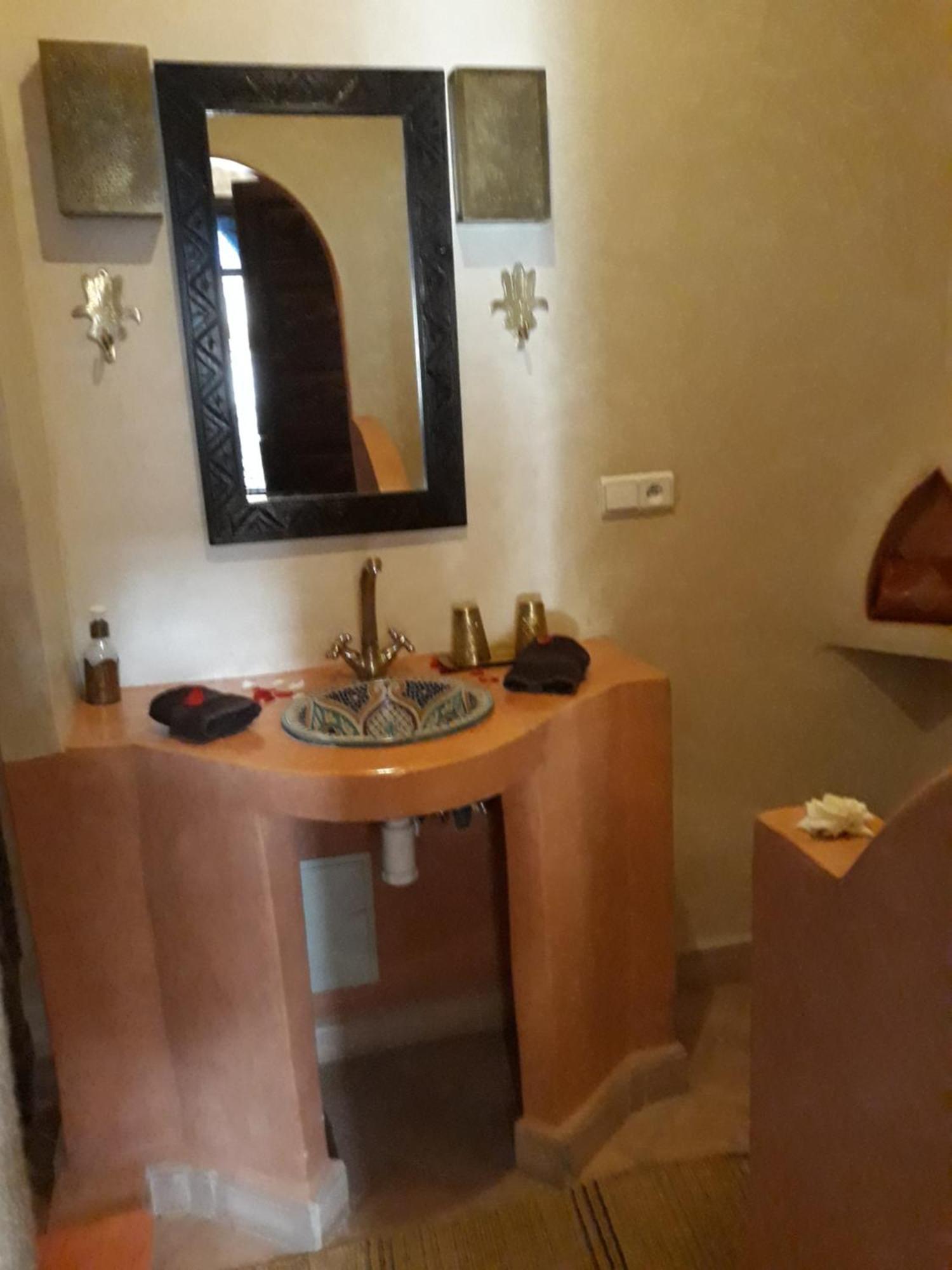 Riad El Walida مراكش الغرفة الصورة